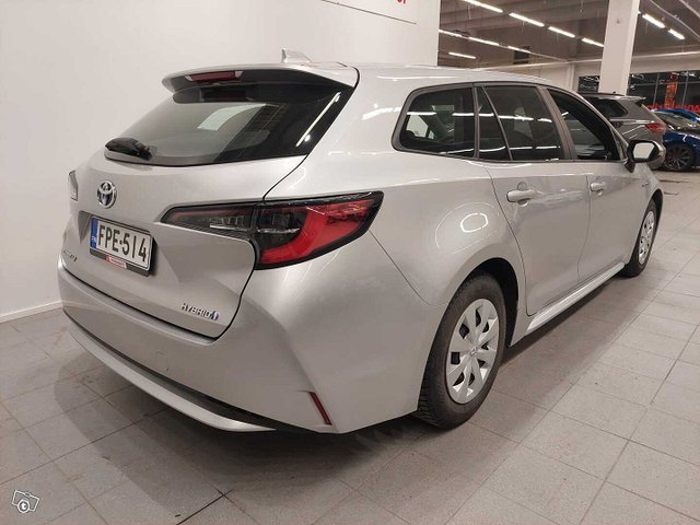 Toyota Corolla 5