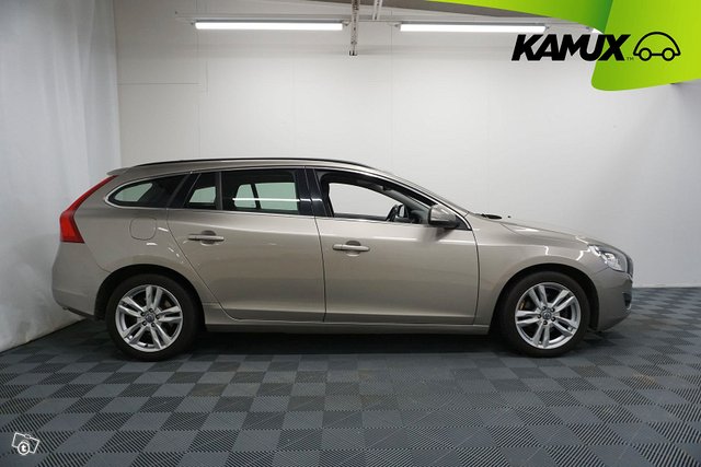 Volvo V60 2