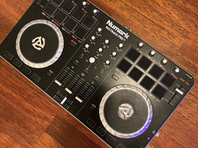 Numark mixtrack pro 2, Muu musiikki ja soittimet, Musiikki ja soittimet, Vihti, Tori.fi Numark mixtrack pro 2, Muu musiikki ja soittimet, Musiikki ja soittimet, Vihti, Tori.fi