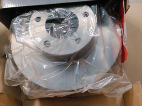 BMW E39 jarrulevyt, Autovaraosat, Auton varaosat ja tarvikkeet, Lappeenranta, Tori.fi BMW E39 jarrulevyt, Autovaraosat, Auton varaosat ja tarvikkeet, Lappeenranta, Tori.fi