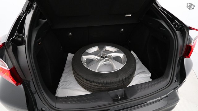 Toyota C-HR 12