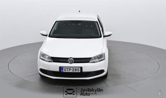VOLKSWAGEN Jetta 8