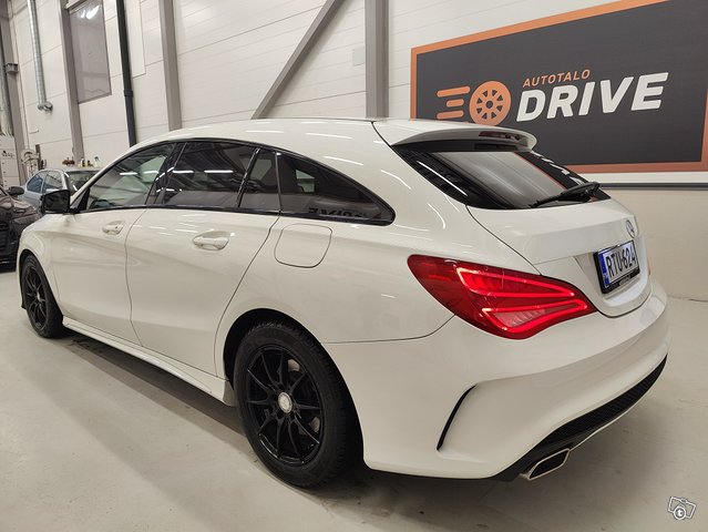 Mercedes-Benz CLA 3