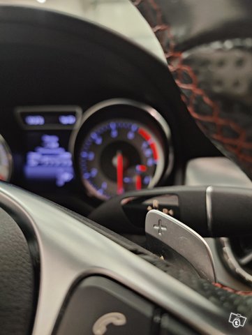 Mercedes-Benz CLA 16