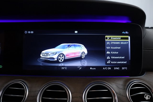 Mercedes-Benz E 25