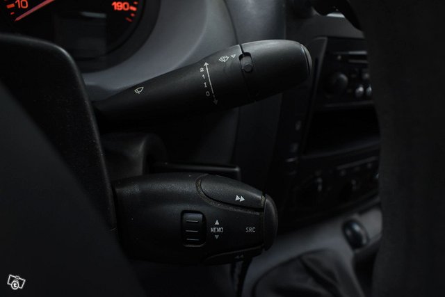 Peugeot Expert 15