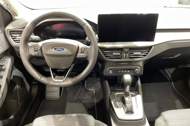Ford Focus 7