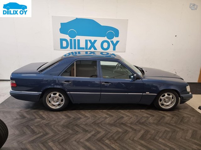 Mercedes-Benz E 2