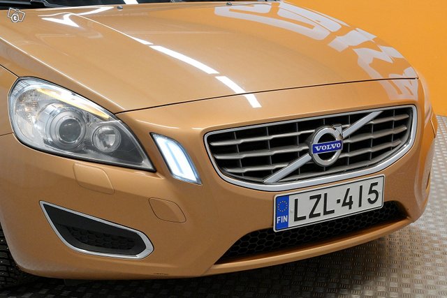 Volvo S60 9