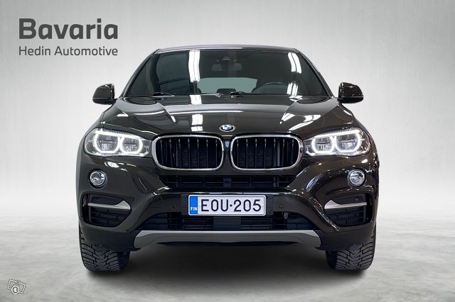 BMW X6 4