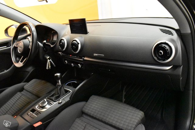 Audi A3 13