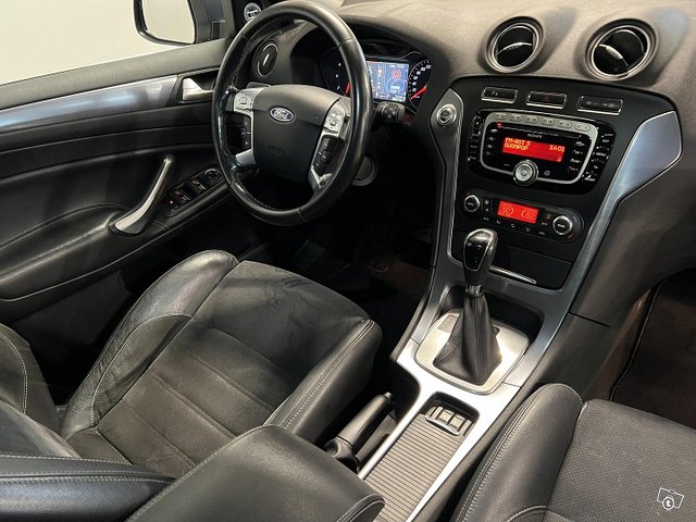 Ford Mondeo 14