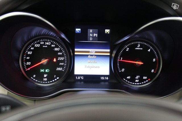 Mercedes-Benz C 17