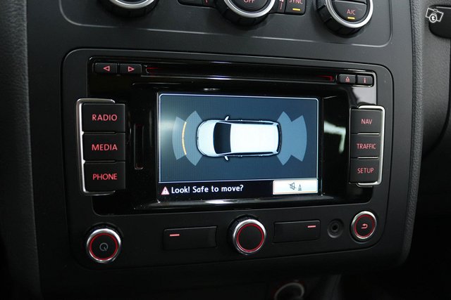 Volkswagen Touran 17