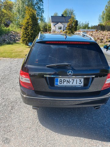 Mercedes-Benz C-sarja, kuva 1