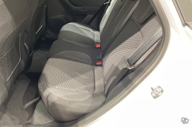 Ford Puma 9