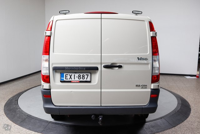 Mercedes-Benz Vito 6