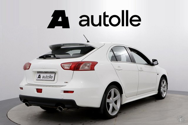Mitsubishi Lancer 5