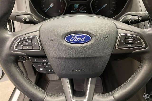 Ford Focus 15
