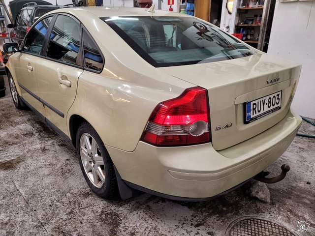Volvo S40 8
