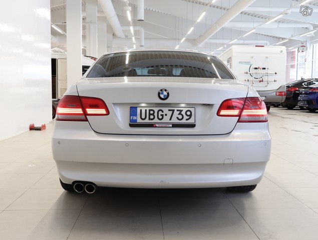 BMW 325 7