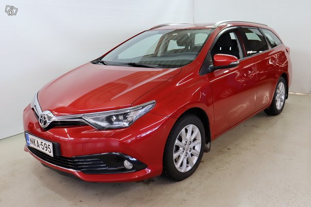 Toyota AURIS, kuva 1