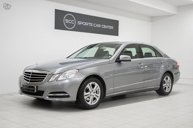 Mercedes-Benz E