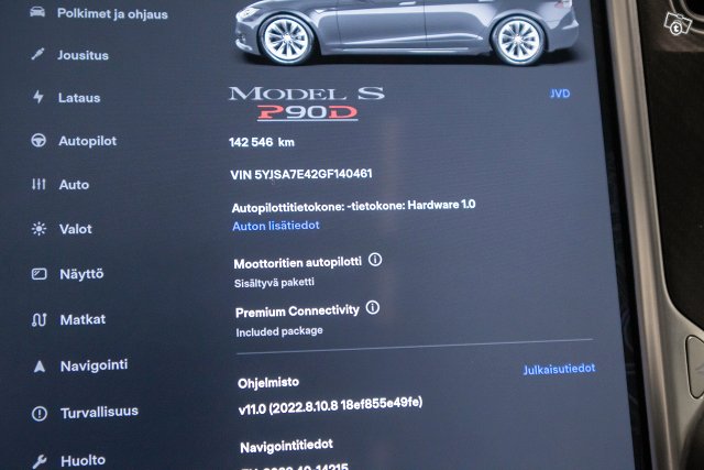 Tesla Model S 20