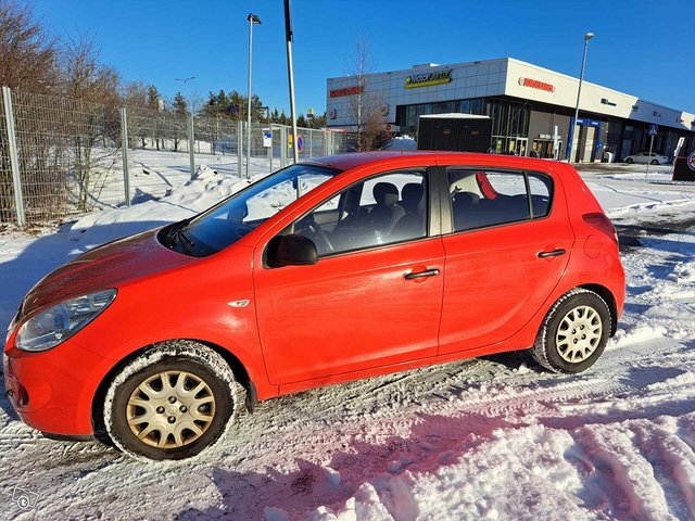 Hyundai I20