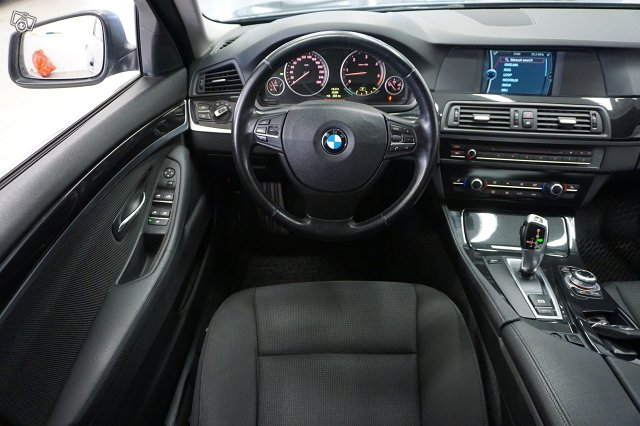 BMW 5-SARJA 10