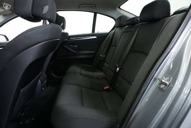 BMW 5-SARJA 14