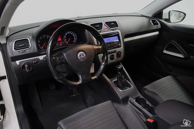 Volkswagen Scirocco 10