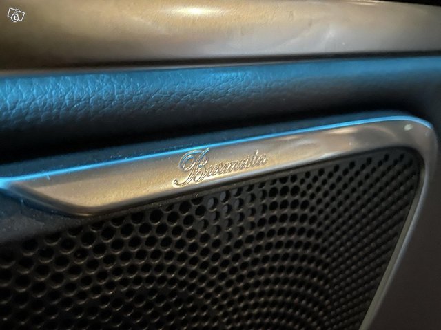 Mercedes-Benz V 11
