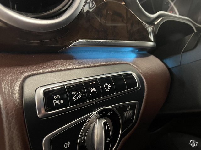 Mercedes-Benz V 13