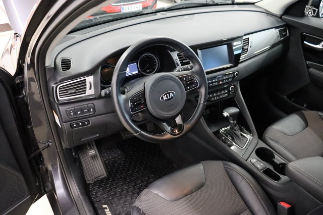 Kia Niro Plug-in 12