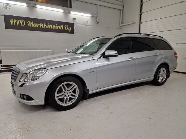 Mercedes-Benz E-sarja, kuva 1