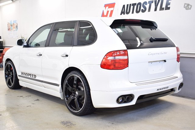 Porsche Cayenne 5