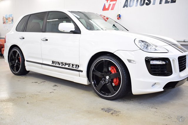 Porsche Cayenne 7
