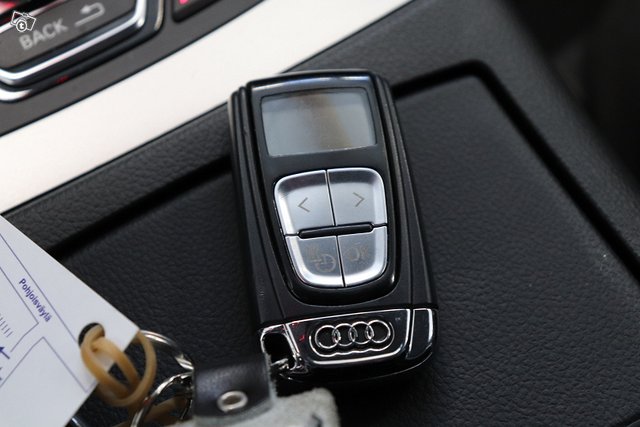 Audi A6 8