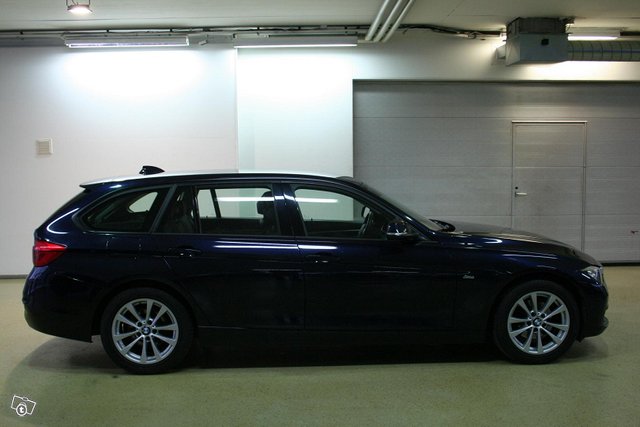 BMW 318 2
