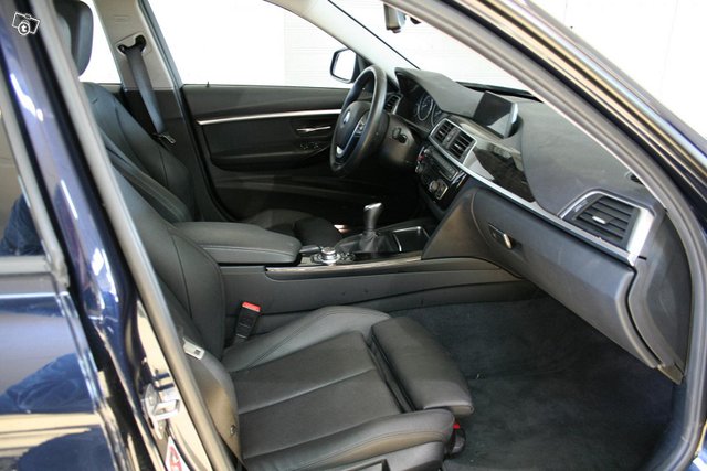 BMW 318 8