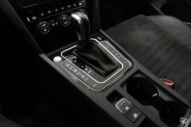 Volkswagen Passat 21