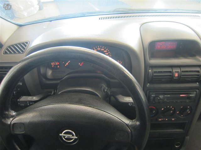 Opel Astra 10
