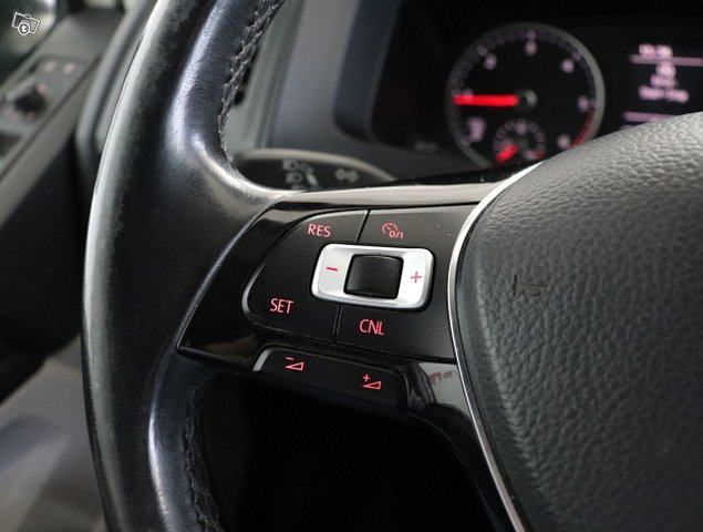 Volkswagen Transporter 13