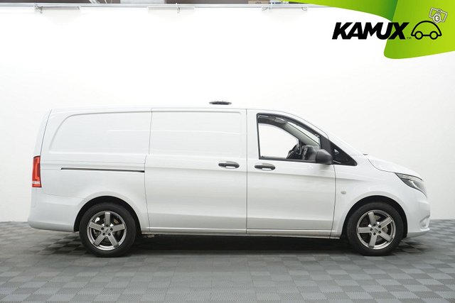Mercedes-Benz Vito 2