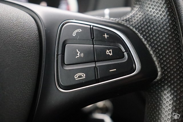 Mercedes-Benz Vito 18