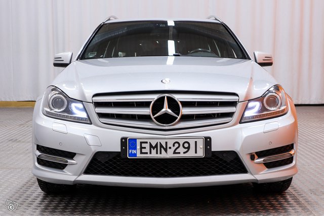 Mercedes-Benz C 2