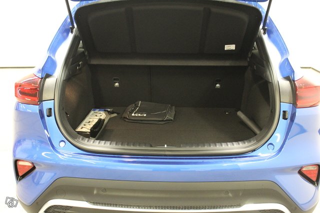Kia XCeed 10