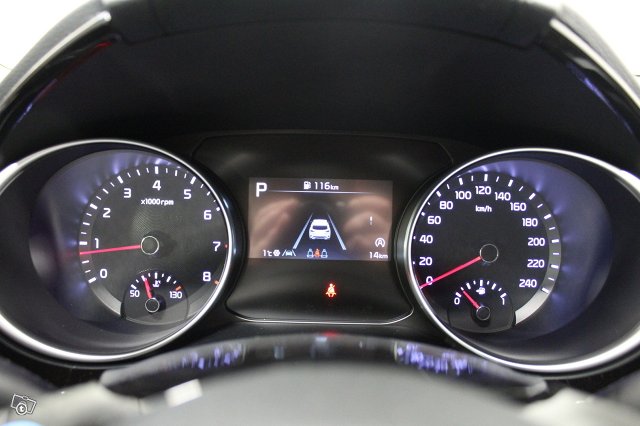 Kia XCeed 14
