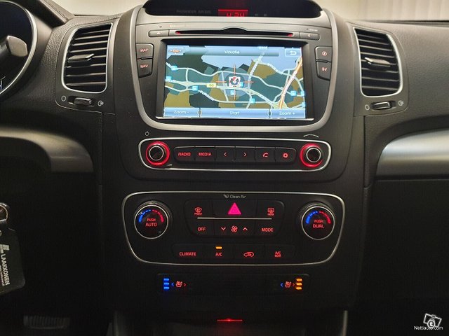 Kia Sorento 14